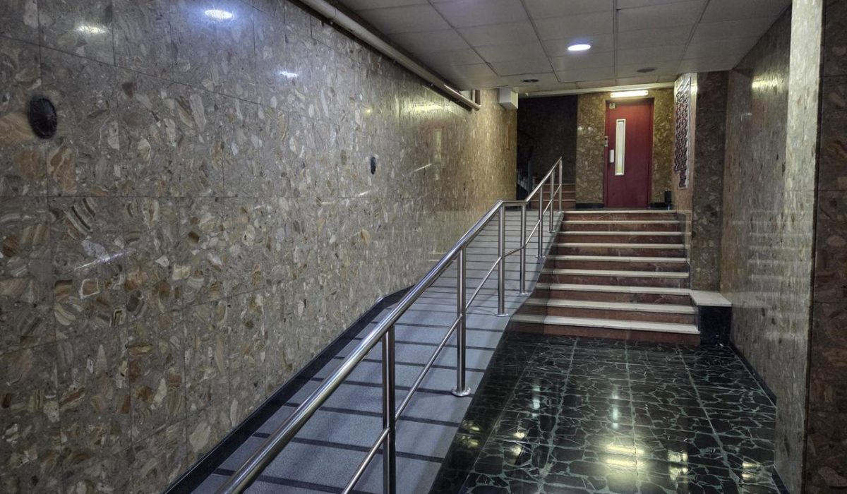 4251454-382724ac
