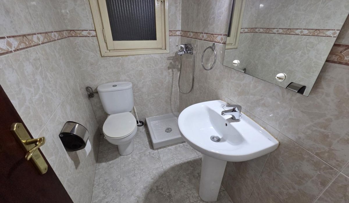 4251454-5687d395